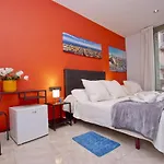 Barcelona City Centre Hostal